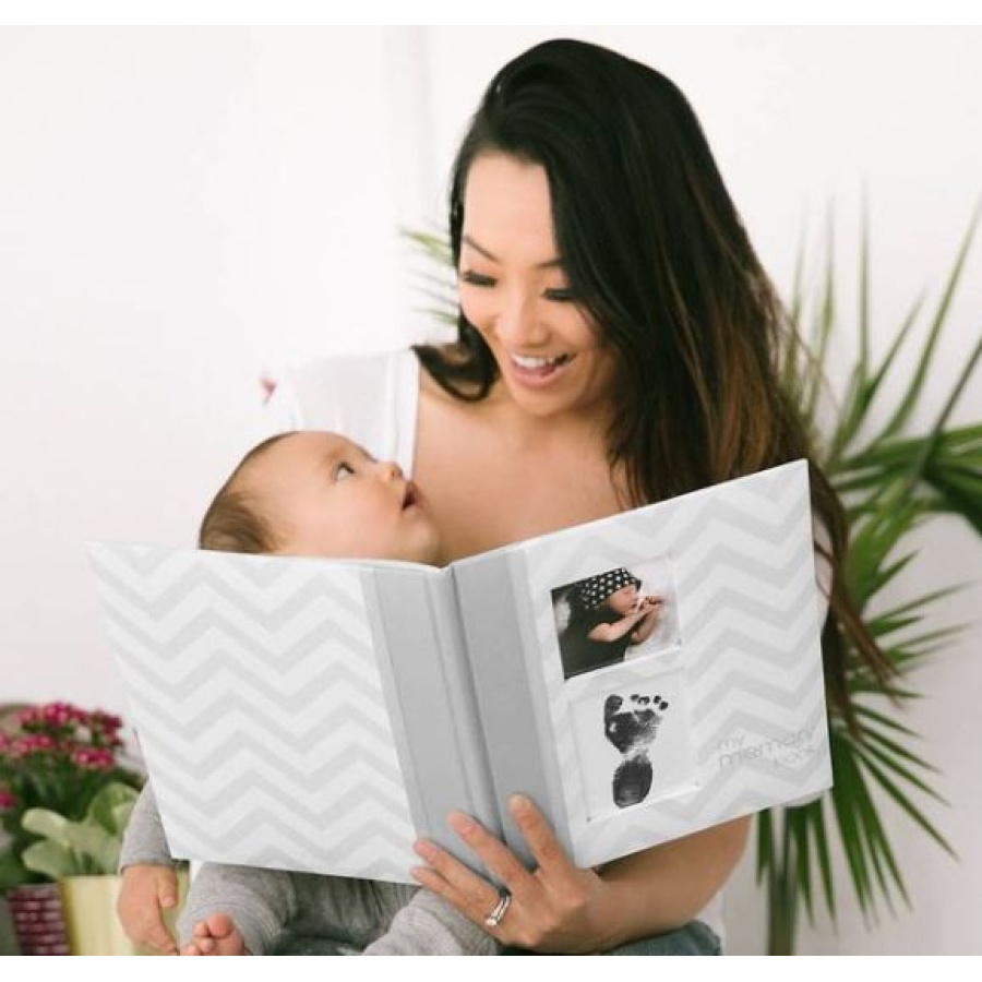 Pearhead: Βιβλίο αναμνήσεων μωρού Chevron Gray